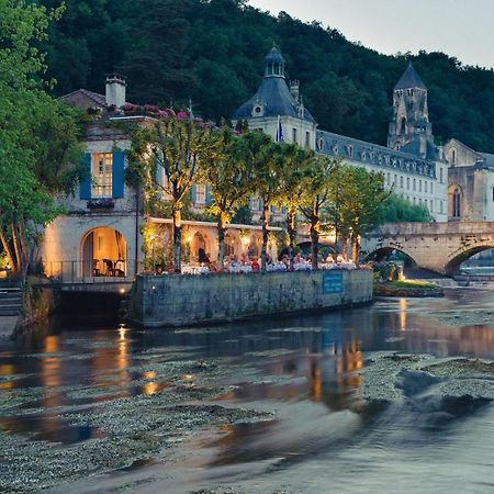 Charmant Logement Entier A La Campagne Sencenac-Puy-de-Fourches Zewnętrze zdjęcie